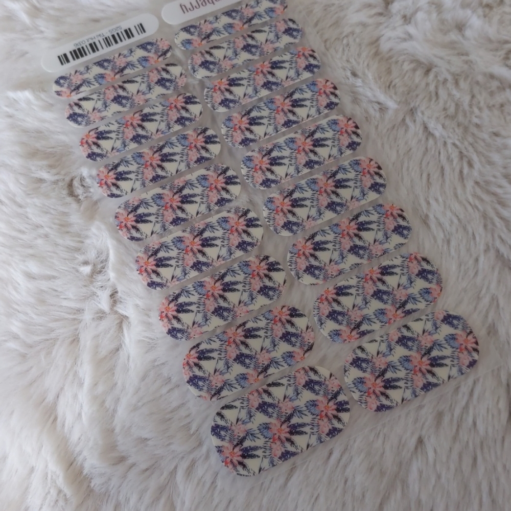Jamberry tiki hut full sheet